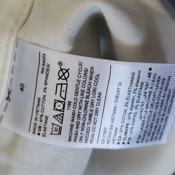 Old Navy Gray Ultimate Slim Built-In Flex Flat Front shorts with 9.75" inseam - Picture 9 of 9